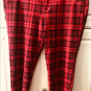 Time & Tru Red & Black Plaid Pants
